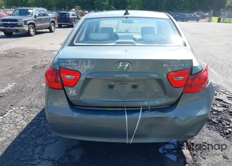 2009 Hyundai Elantra Gls z USA, uszkodzony, nr VIN KMHDU46D59U755895